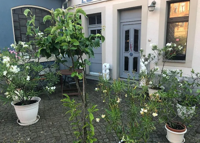 Kunstoase Am Blauen Haus